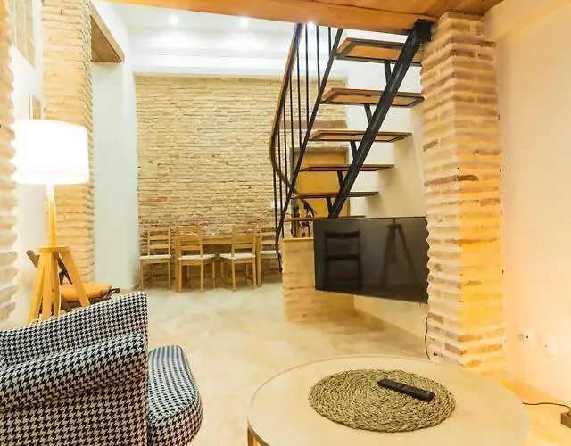 Sh Casa De La Catedral. En El Centro De La Ciudad. *