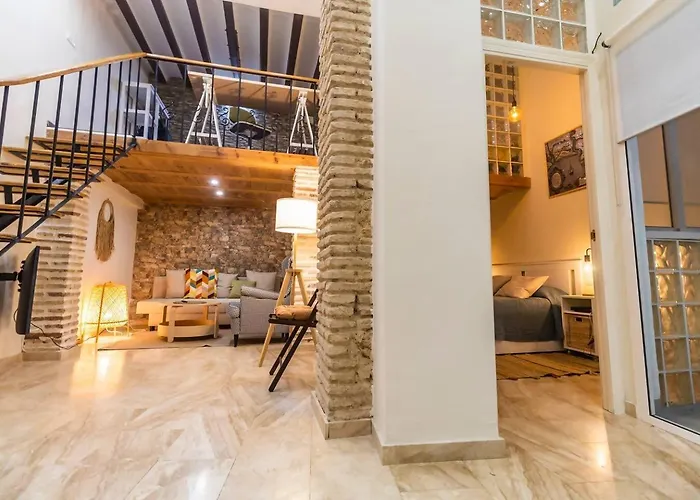 Sh Casa De La Catedral. En El Centro De La Ciudad. * Cádiz